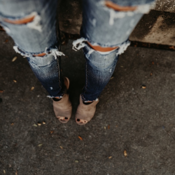 KanCan | Distressed Skinny Jeans - Picture 4 of 6